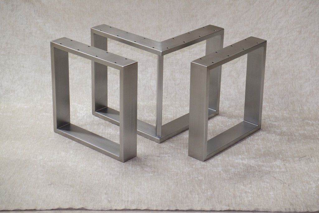 Stahl Tischkufen - Edelstahl-Metallbau Stelzer